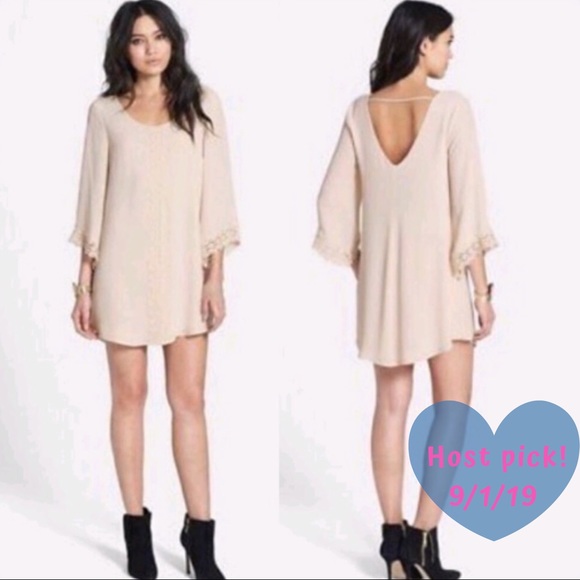 Anthropologie Dresses & Skirts - HP! ASTR THE LABEL LACE TRIM SHIFT DRESS